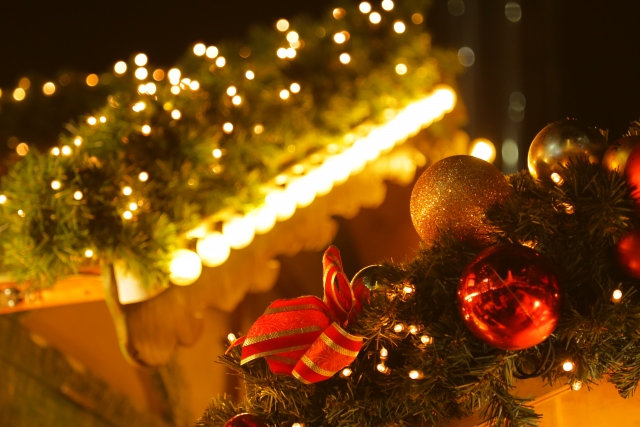 激安商品 クリスマスイルミネーション LEDクリスタルグロー キッズスノーマン グリーンとピンクの2色から選んでください